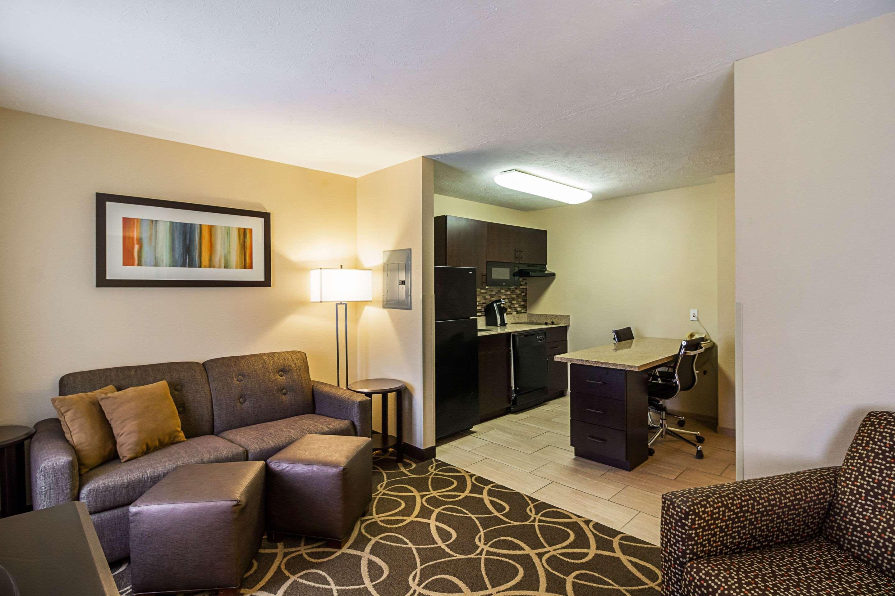 Mainstay Suites Fargo - I-94 Medical Center Exteriör bild