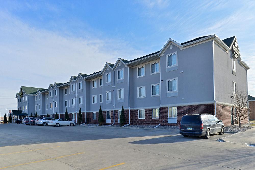 Mainstay Suites Fargo - I-94 Medical Center Exteriör bild